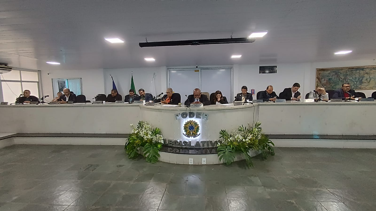 Câmara aprecia requerimentos, moções e projeto de lei em sessão ordinária